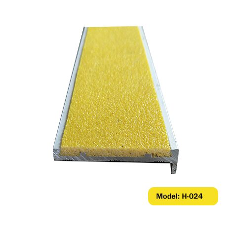 H-024 Stair Nosing with Carborundum Infill